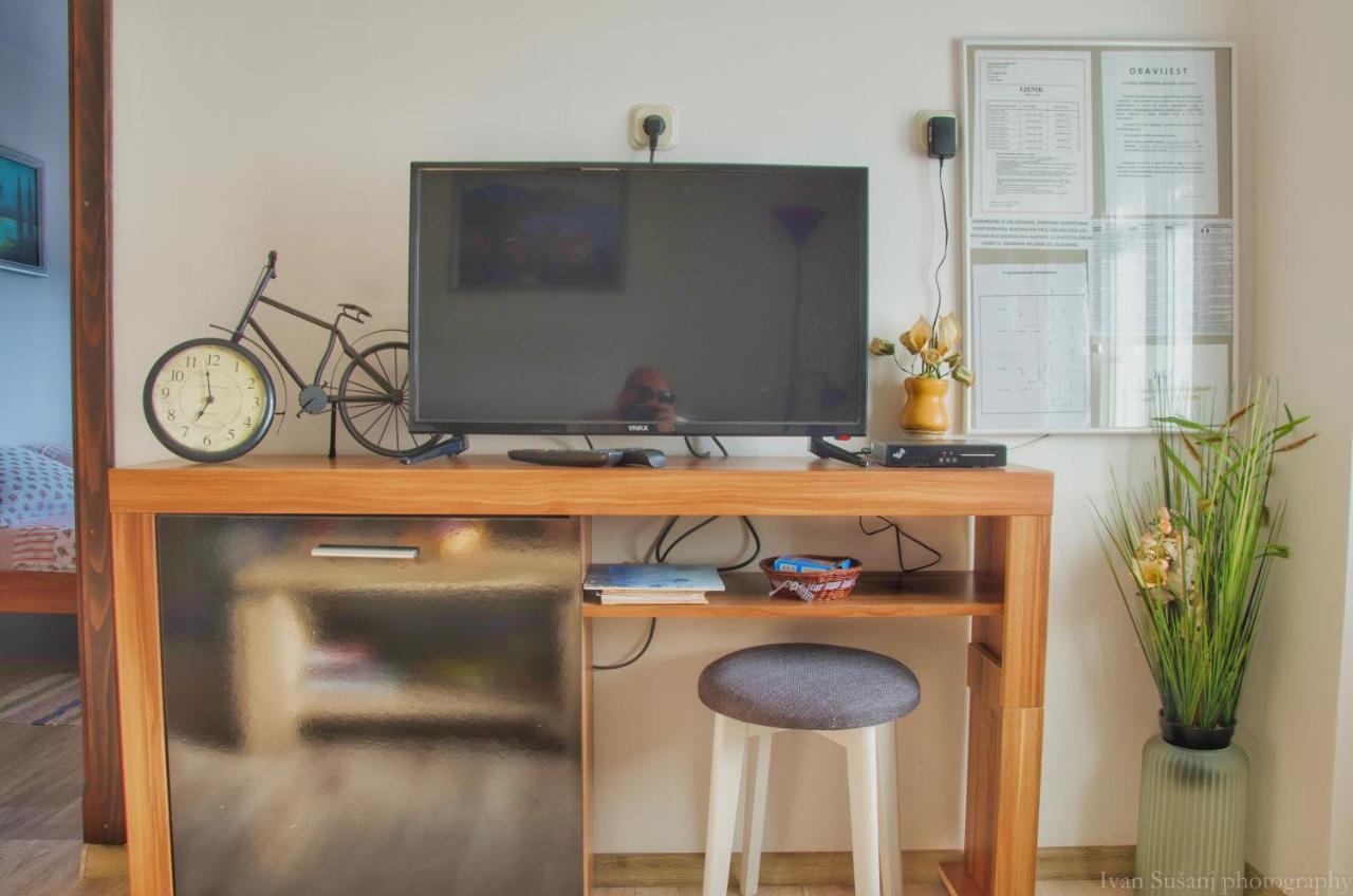 Apartment Rasce โอกูลิน ภายนอก รูปภาพ