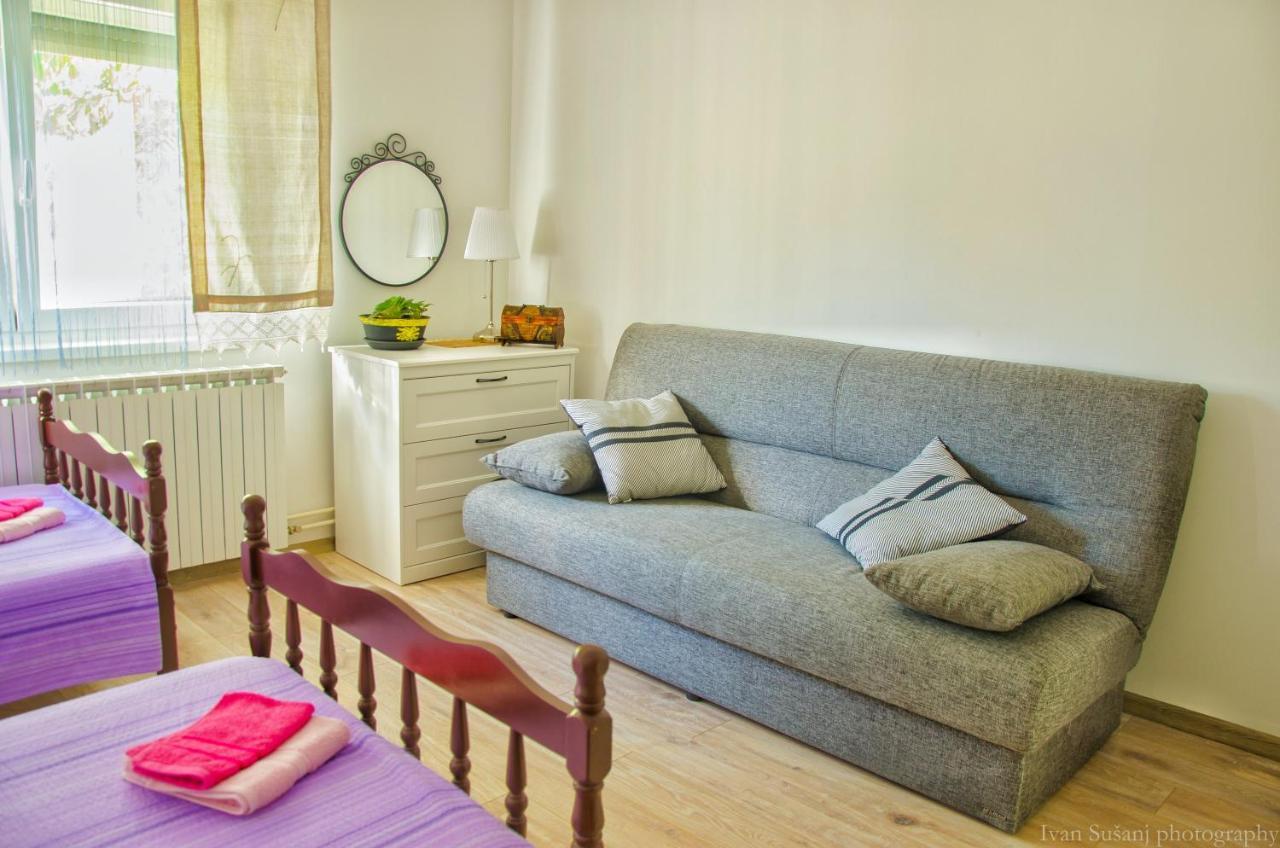 Apartment Rasce โอกูลิน ภายนอก รูปภาพ