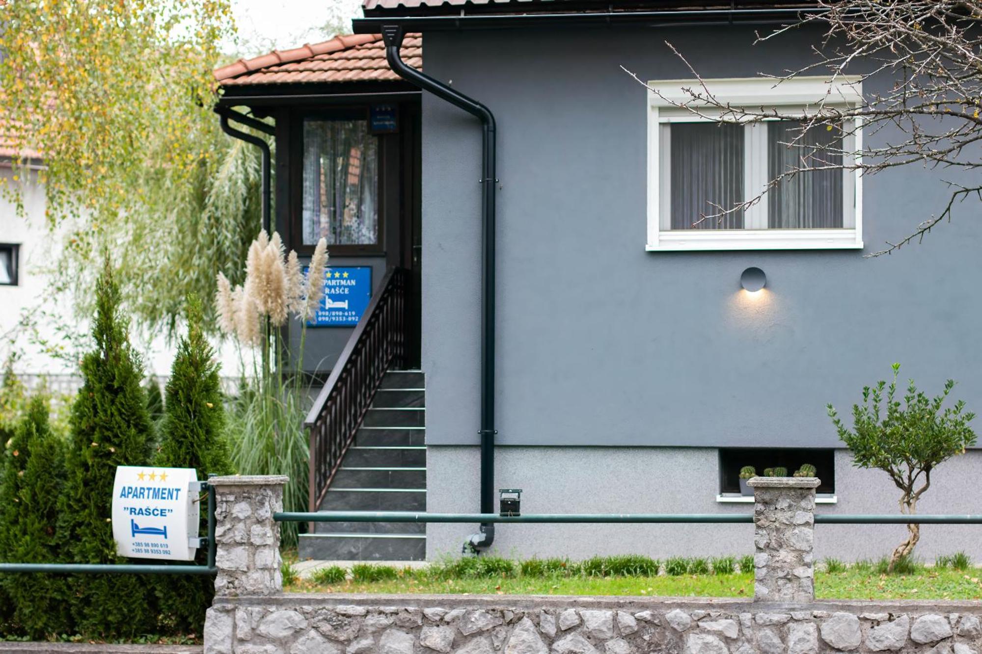 Apartment Rasce โอกูลิน ภายนอก รูปภาพ